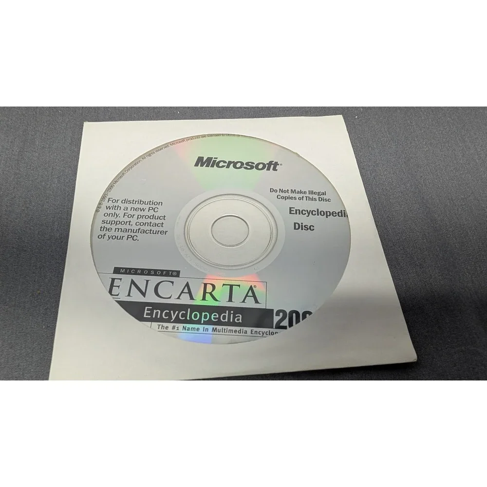 Microsoft Encarta Encyclopedia 2000 X05-32694 Silver CD-ROM Software Vintage PC
